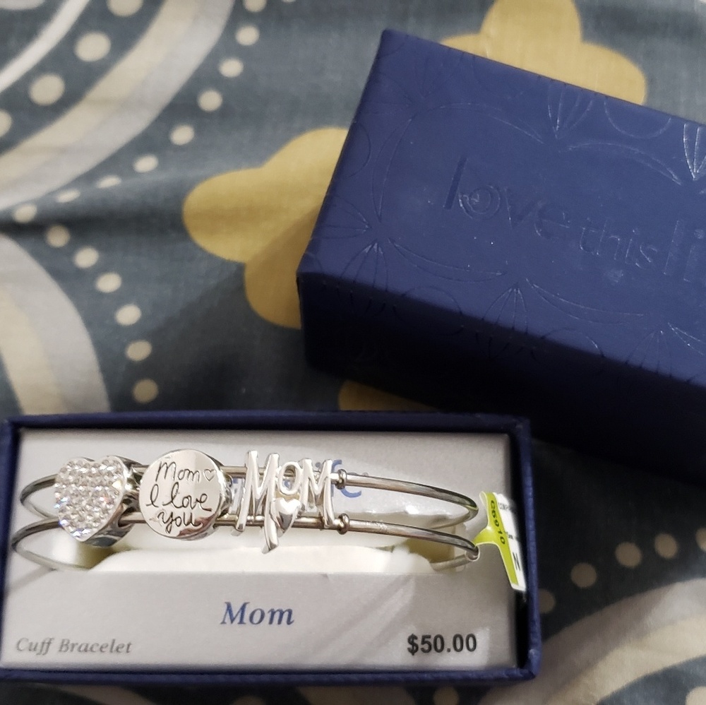 Bracelet - Picture 3 of 3